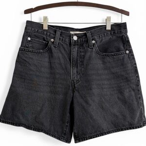 Levi’s 94 Baggy Shorts — Black Washed Denim Size 29